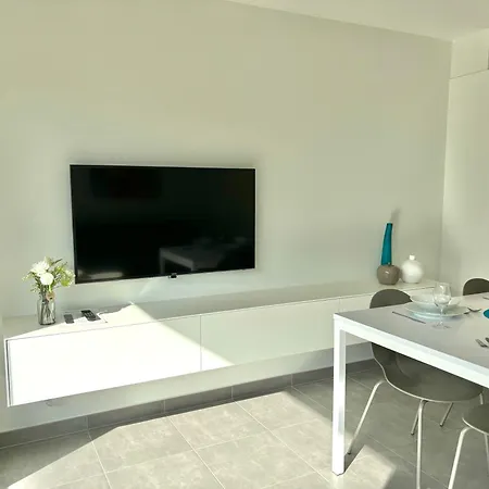 Zicht Op Zee 0401 아파트