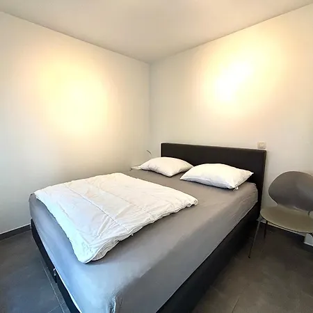 아파트 Zicht Op Zee 0401 드판